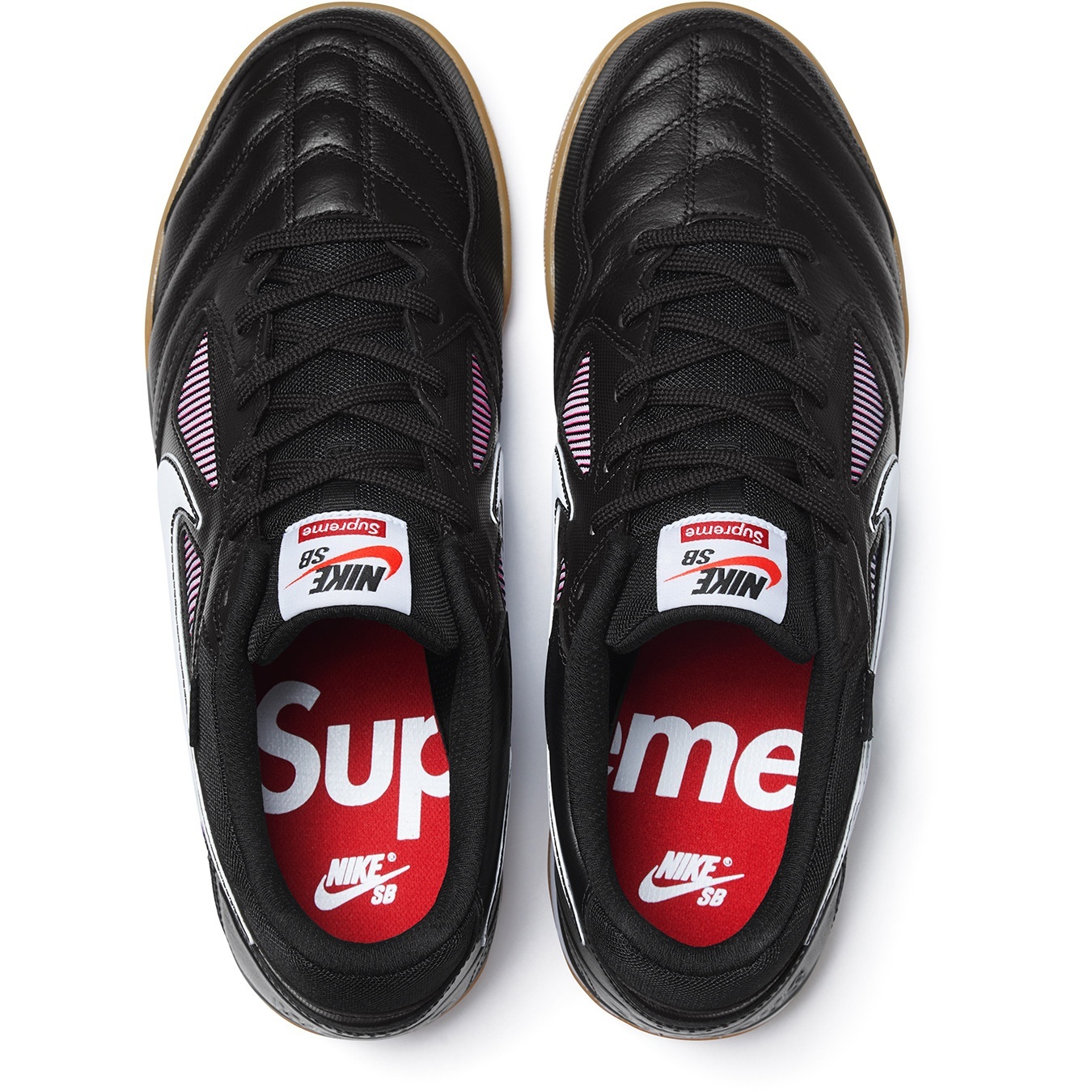 Supreme®/Nike SB Gato view 4